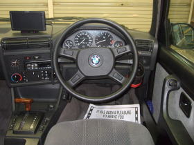 BMW320iACschnitzer̃RbNsbg